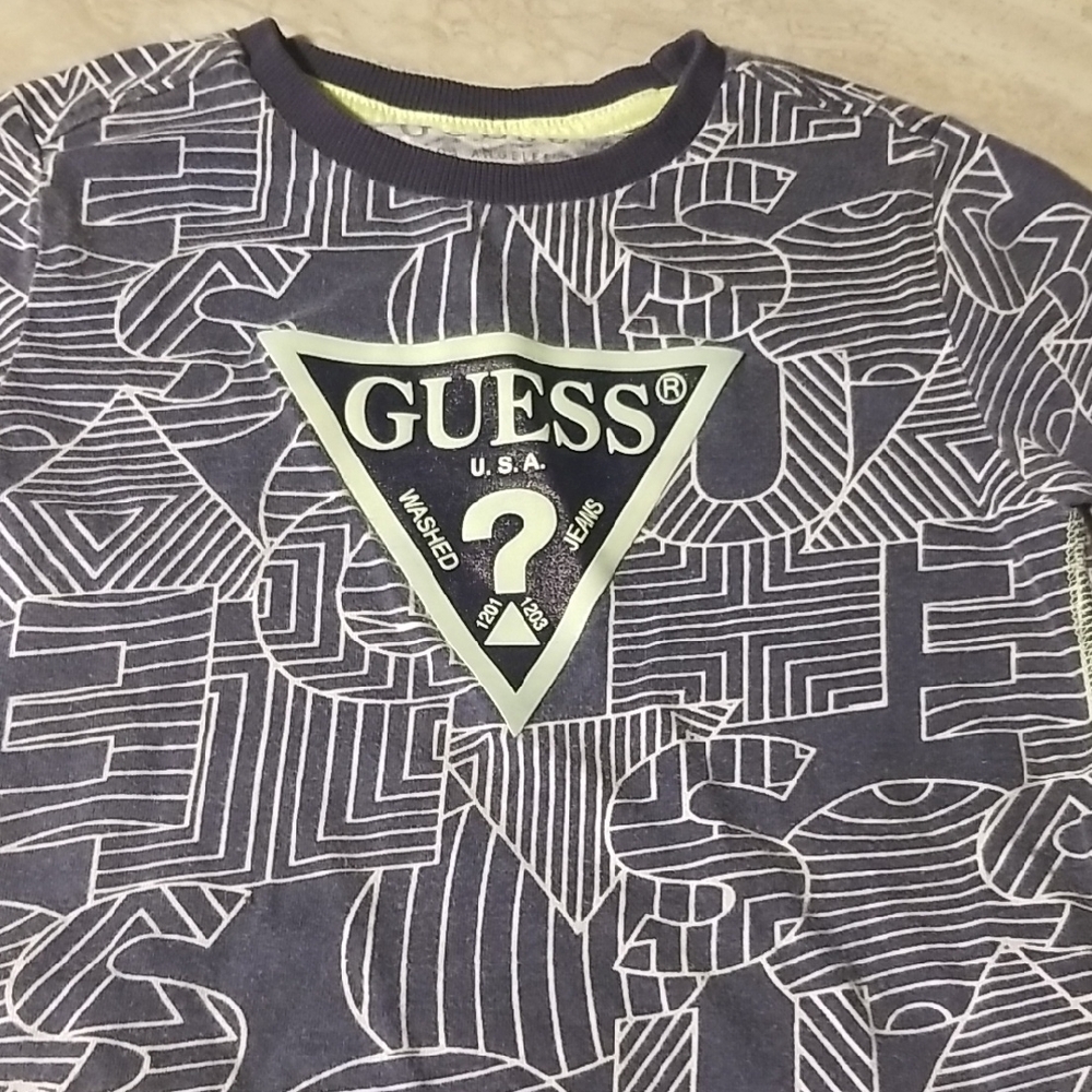GUESS Kids Navy and Lime Graphic Tee Size 4